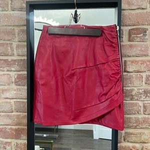 Zara faux leather skirt with zipper detailing.